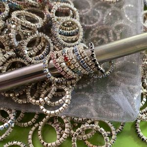 Rhinestone stretch toe or pink rings (30)